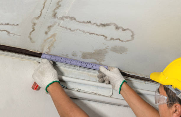 Reliable Burst Pipe Cleanup contractor in Amherst, WI by Water Damage Irwin